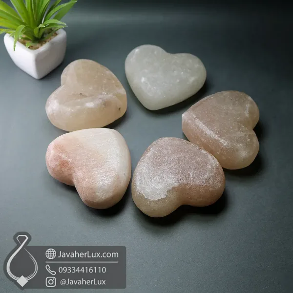 halite-salt-stone-soap-code-400624- صابون ماساژ سنگ نمک هالیت تراش قلب - جواهرلوکس - javaherlux.com