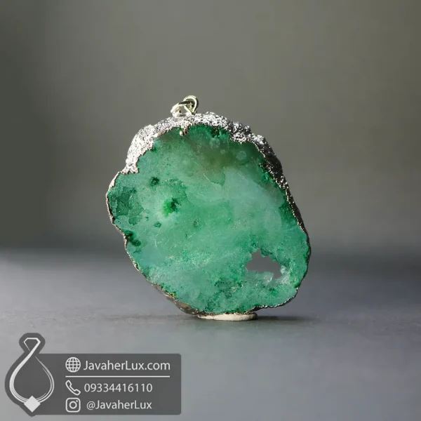 green-quartz-geode-necklace-pendant-401002-javaherlux.com