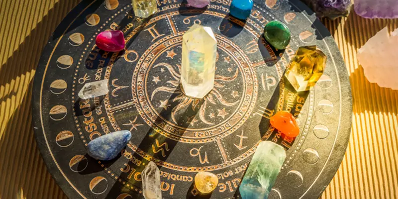 عکس سنگ ماه تولد شما چیست